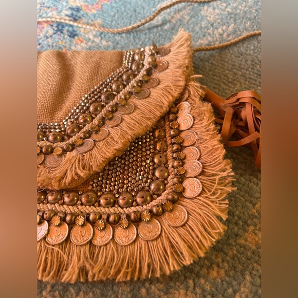 NWOT Vici Shasi Leela Clutch - Picture 7 of 9